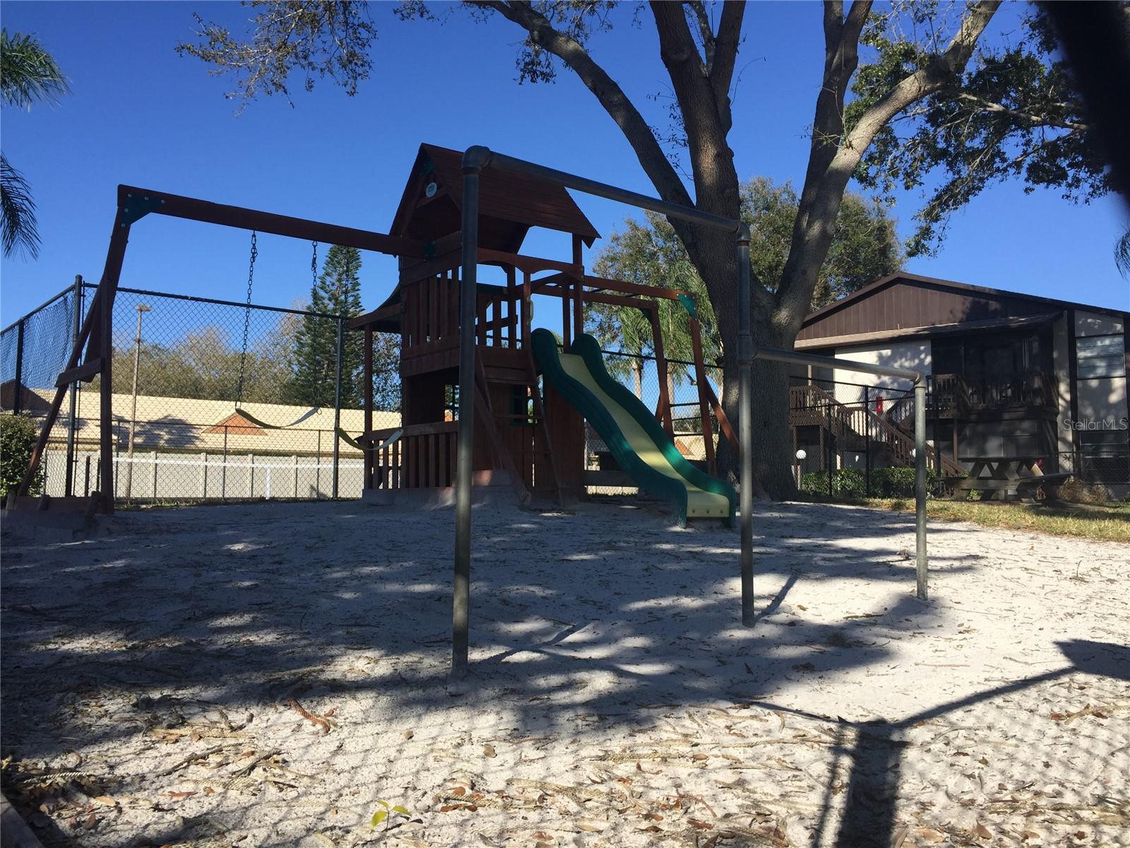 MIRROR LAKE SEC 3, BRADENTON, FL, 34210