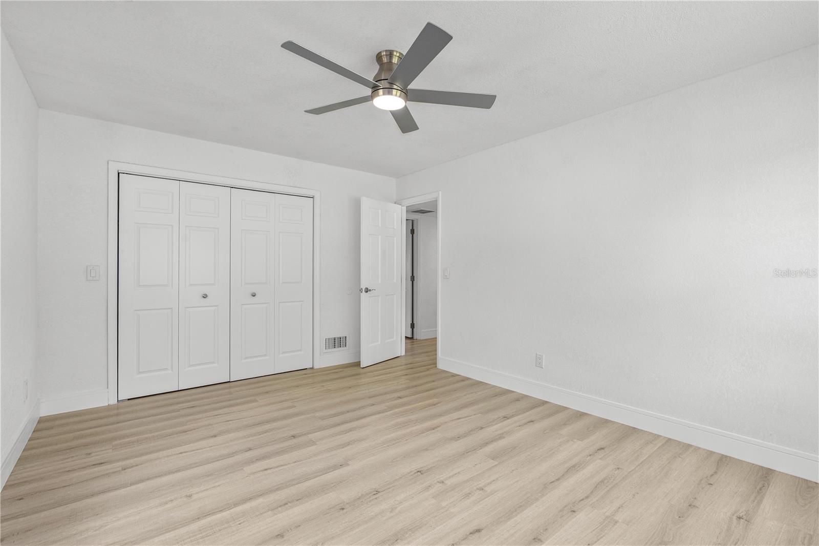 475 E WISCONSIN AVE, ORANGE CITY, FL, 32763