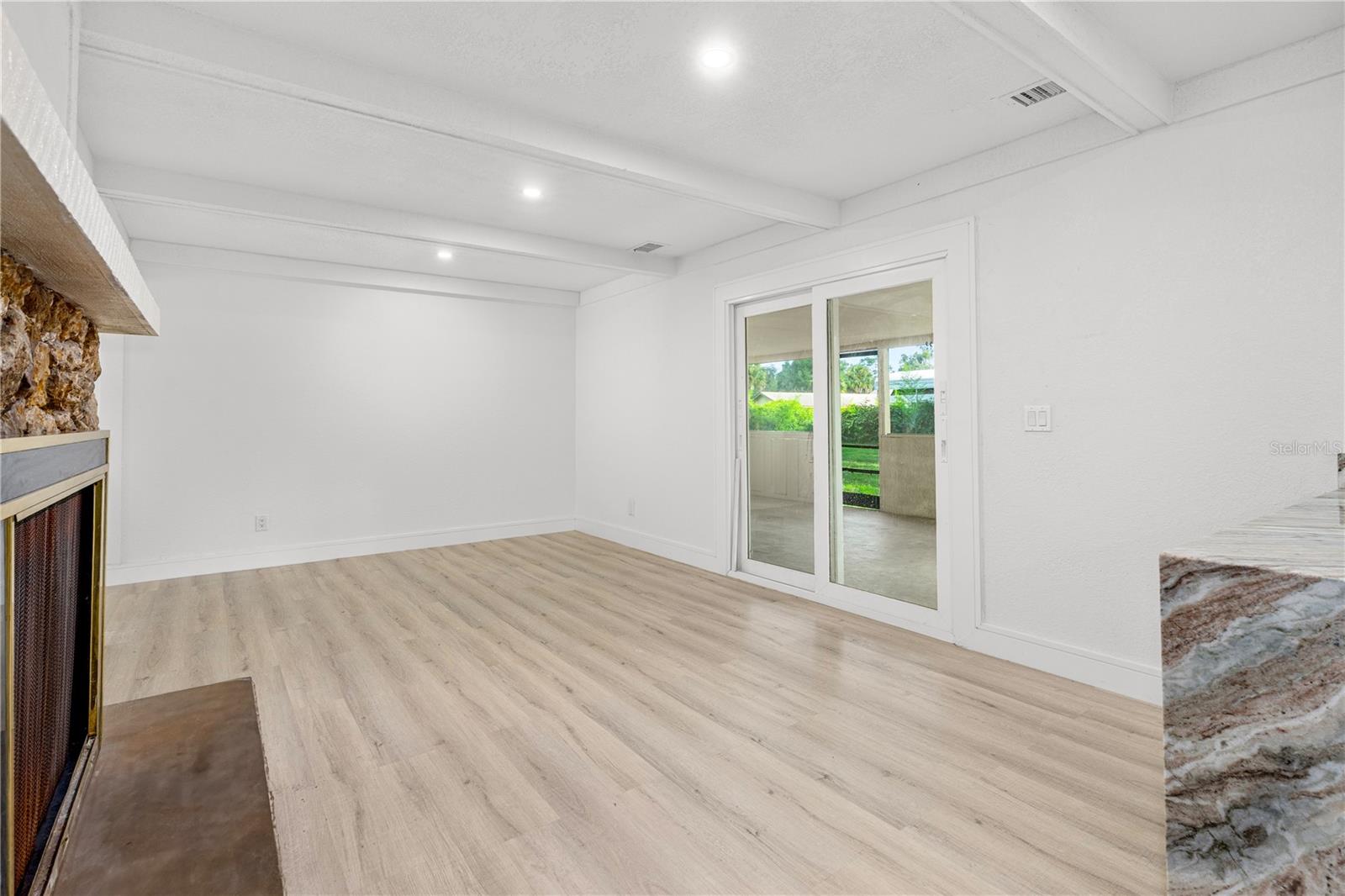 475 E WISCONSIN AVE, ORANGE CITY, FL, 32763