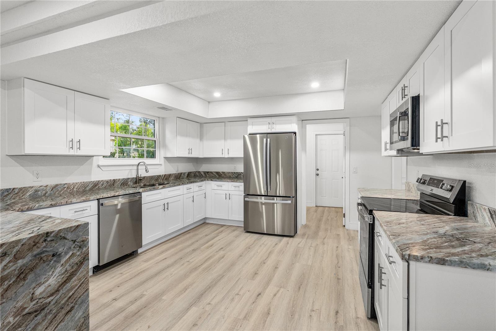 475 E WISCONSIN AVE, ORANGE CITY, FL, 32763