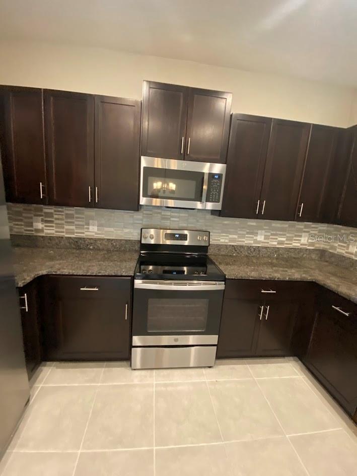 9723 MULBERRY MARSH LN, SUN CITY CENTER, FL, 33573