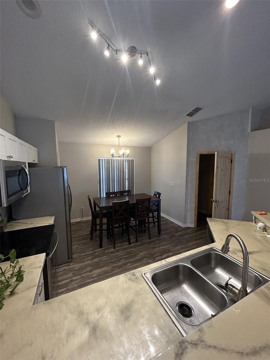 2639 WINCHESTER CIR, EUSTIS, FL, 32726