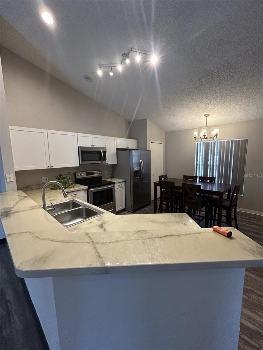 2639 WINCHESTER CIR, EUSTIS, FL, 32726