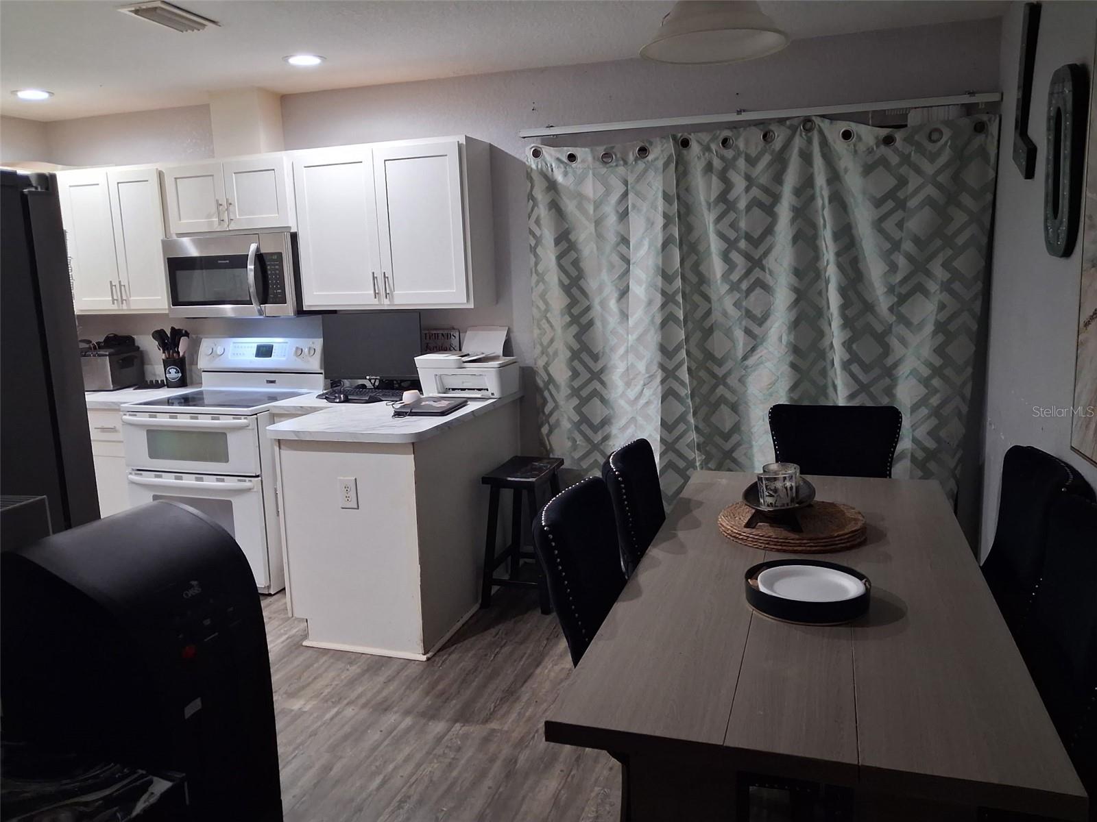 505 HOLT CIR, WINTER HAVEN, FL, 33880