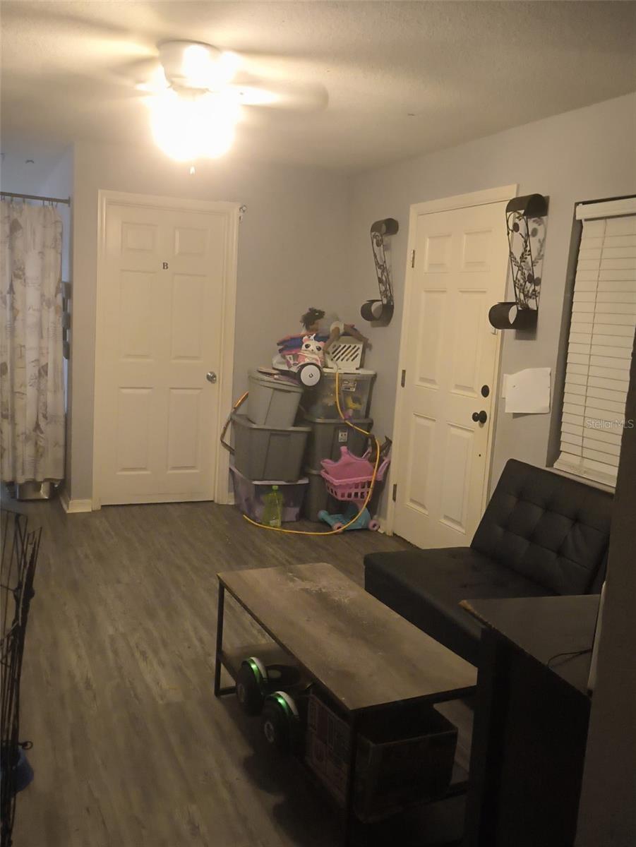 505 HOLT CIR, WINTER HAVEN, FL, 33880