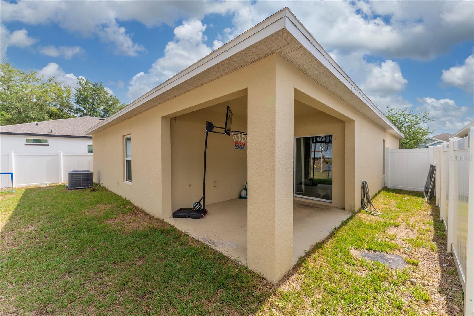 1209 STRATTON AVE, GROVELAND, FL, 34736