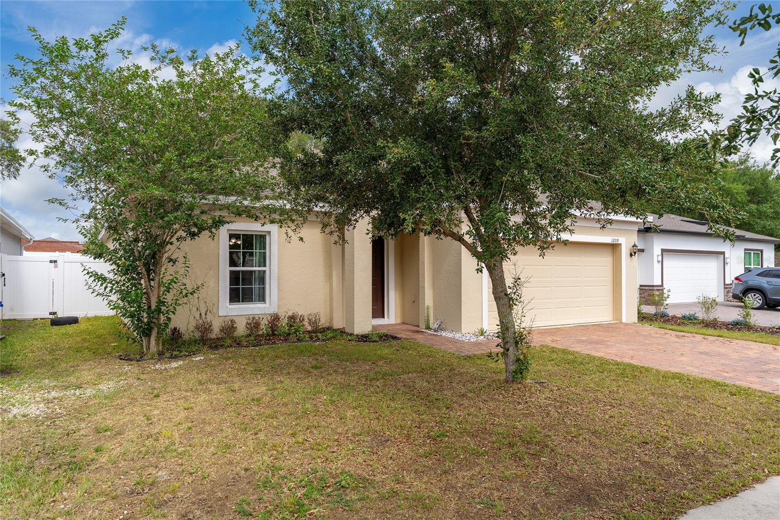 1209 STRATTON AVE, GROVELAND, FL, 34736