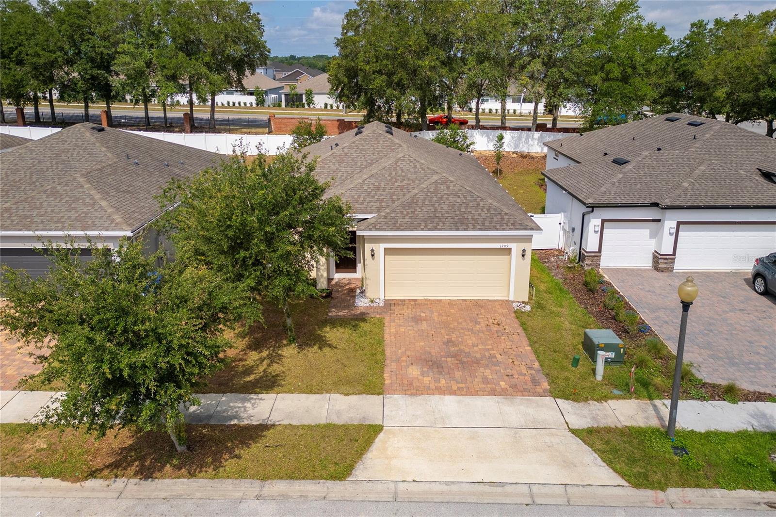 1209 STRATTON AVE, GROVELAND, FL, 34736