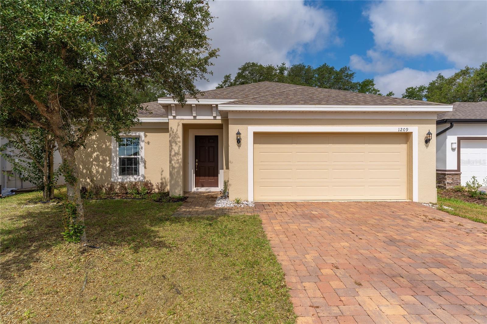 1209 STRATTON AVE, GROVELAND, FL, 34736