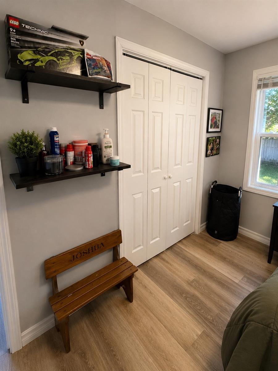 4205 AUGUSTINE AVE, SARASOTA, FL, 34231