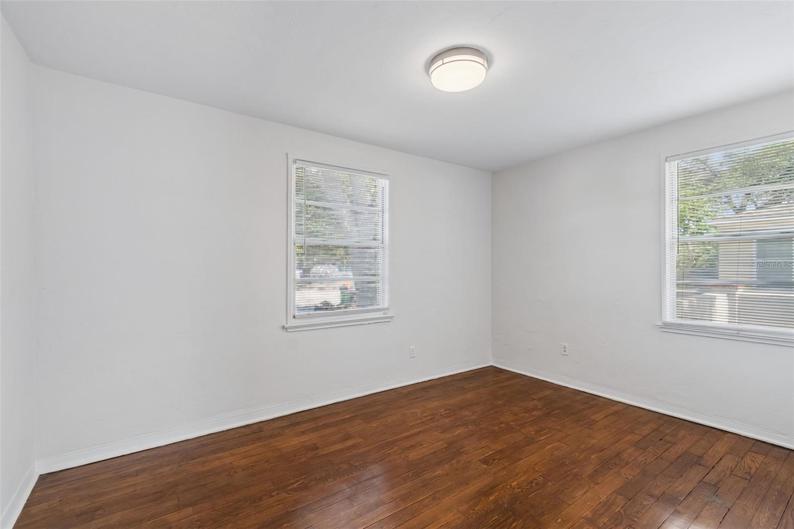2805 S MANHATTAN AVE, TAMPA, FL, 33629