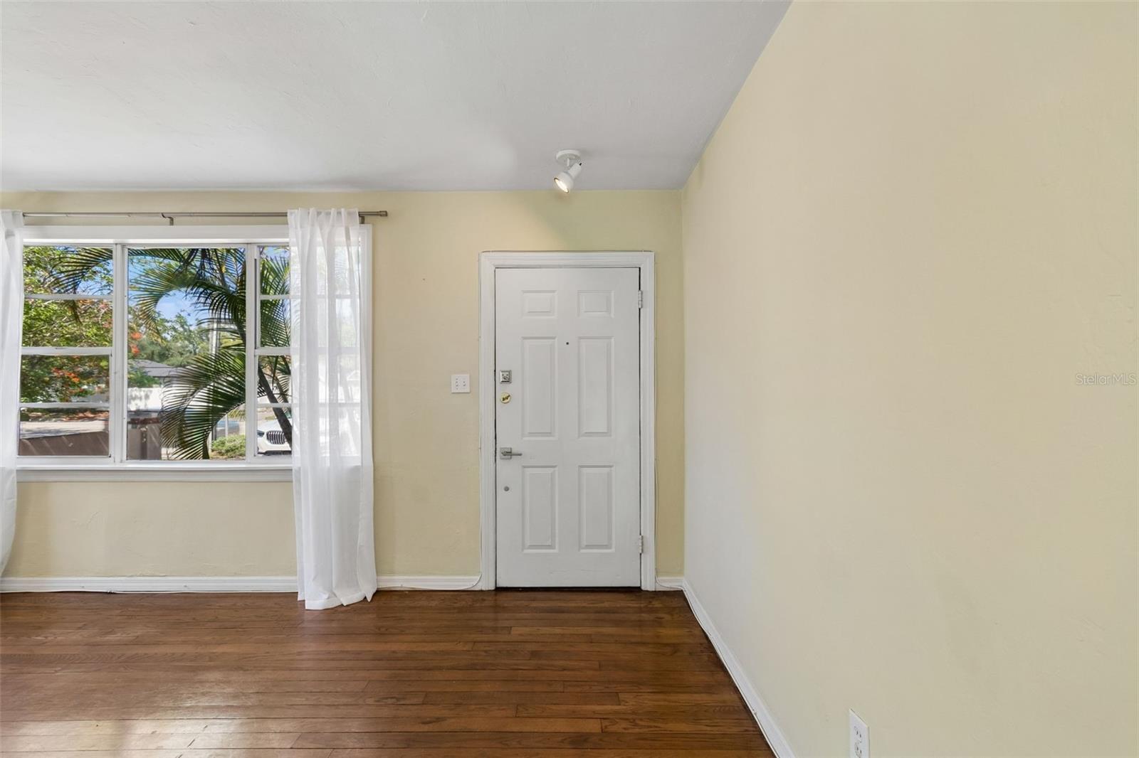 2805 S MANHATTAN AVE, TAMPA, FL, 33629