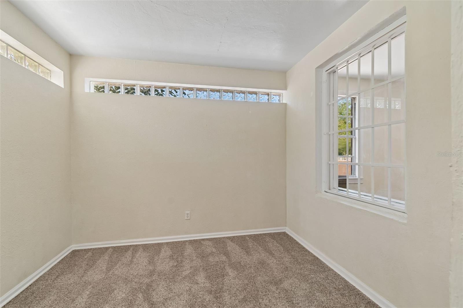 2805 S MANHATTAN AVE, TAMPA, FL, 33629