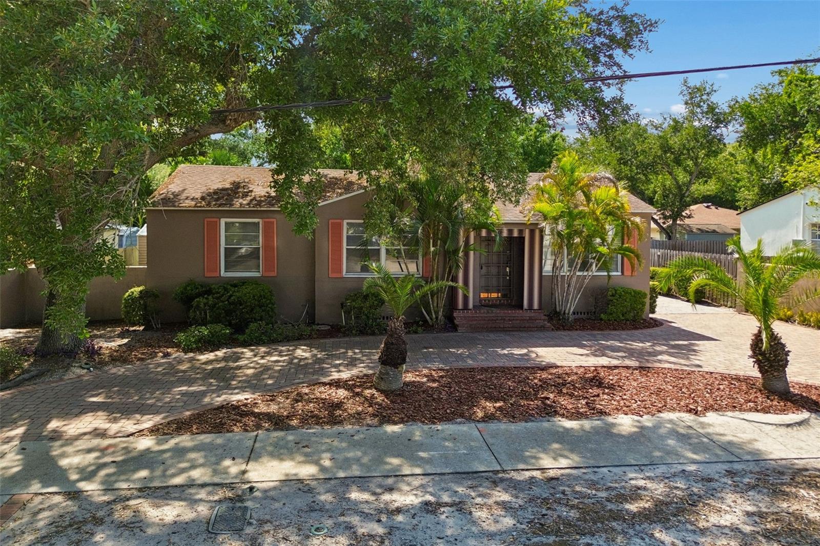 2805 S MANHATTAN AVE, TAMPA, FL, 33629