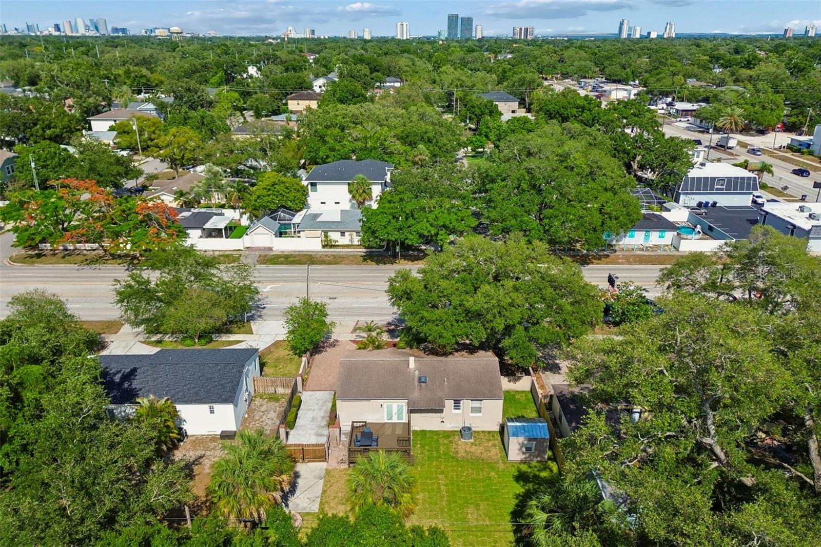 2805 S MANHATTAN AVE, TAMPA, FL, 33629