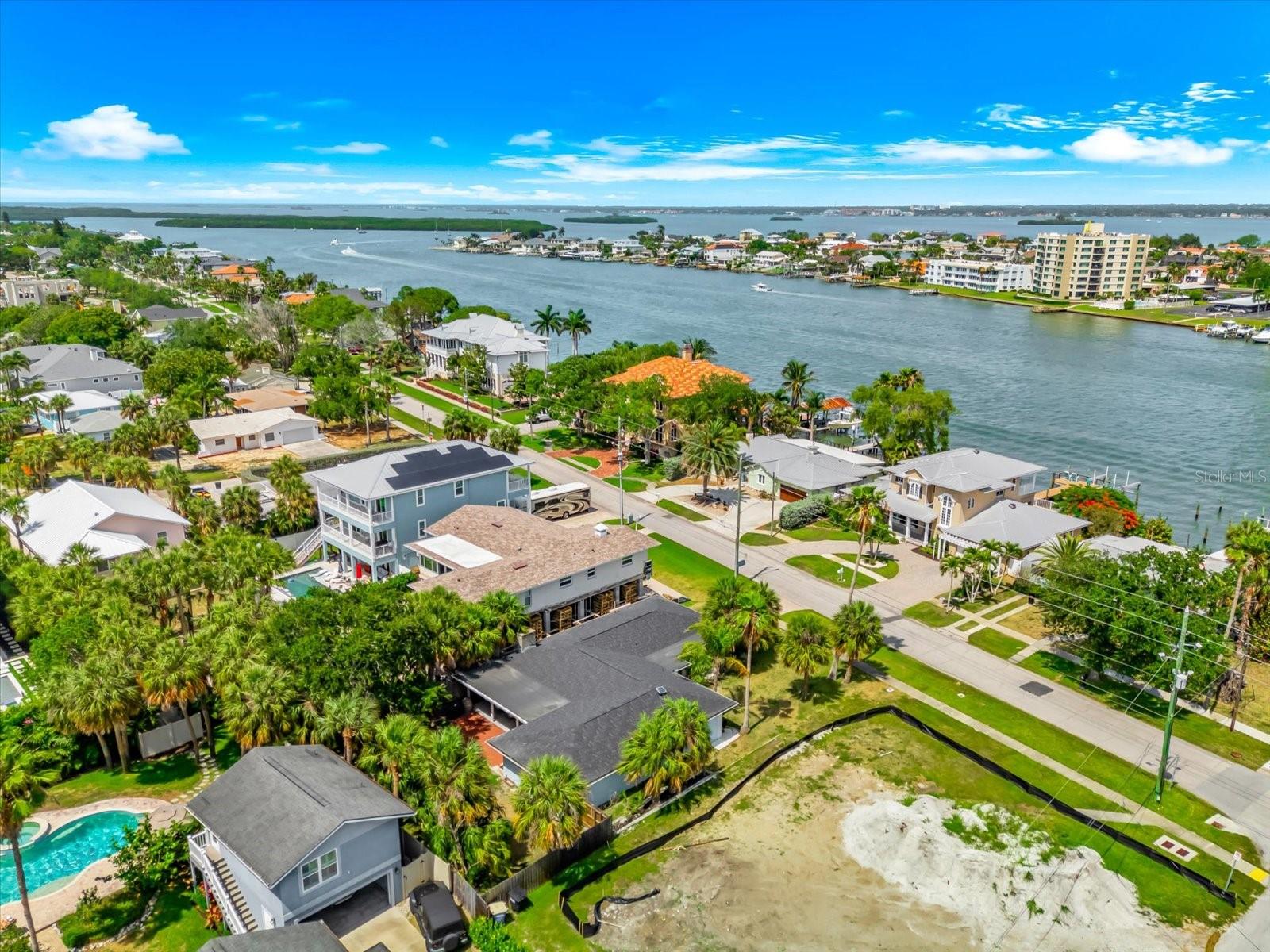 730 BAY ESPLANADE, CLEARWATER BEACH, FL, 33767