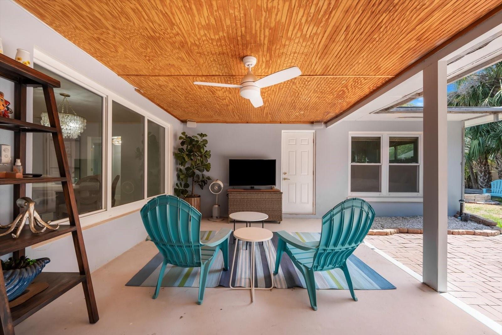 730 BAY ESPLANADE, CLEARWATER BEACH, FL, 33767
