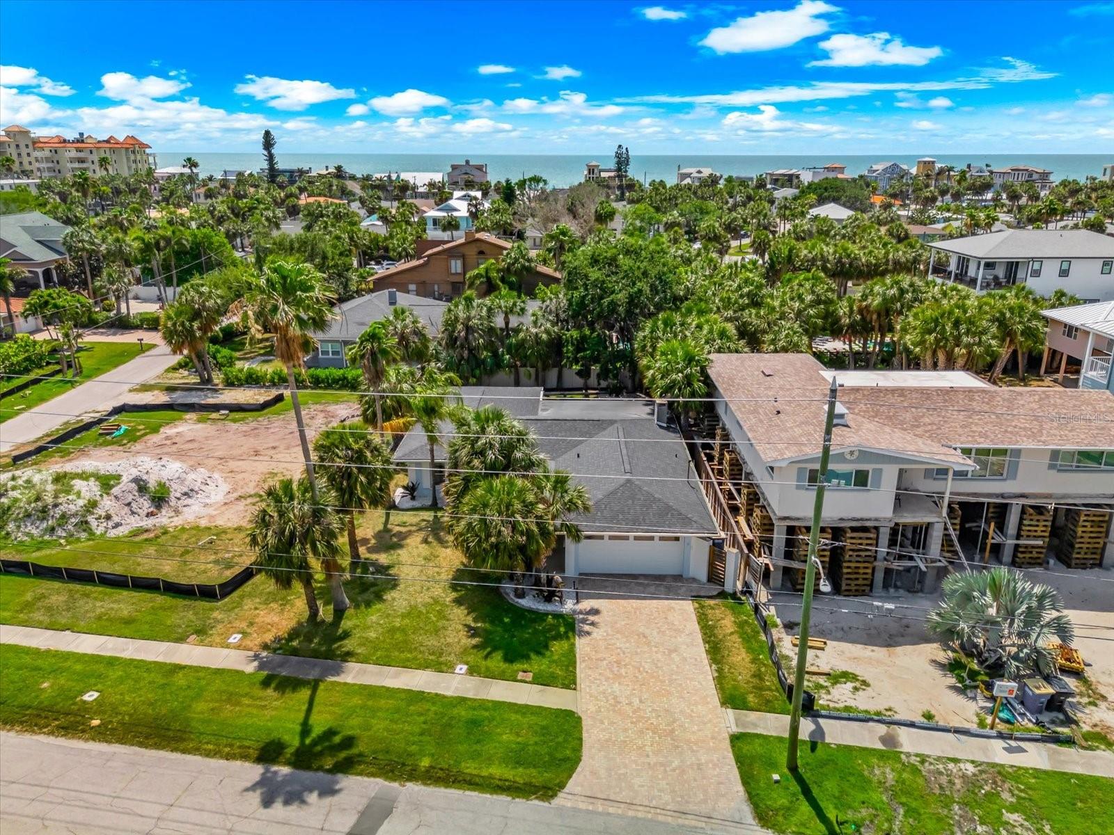 730 BAY ESPLANADE, CLEARWATER BEACH, FL, 33767