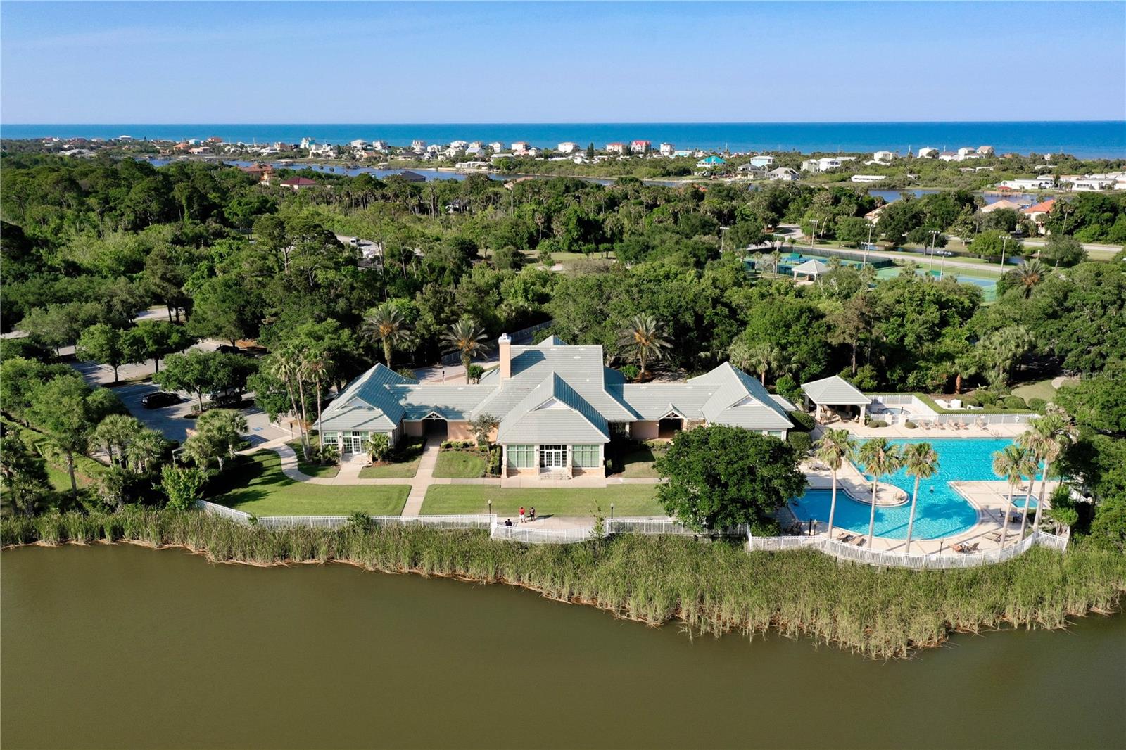 165 S RIVERWALK DR, PALM COAST, FL, 32137
