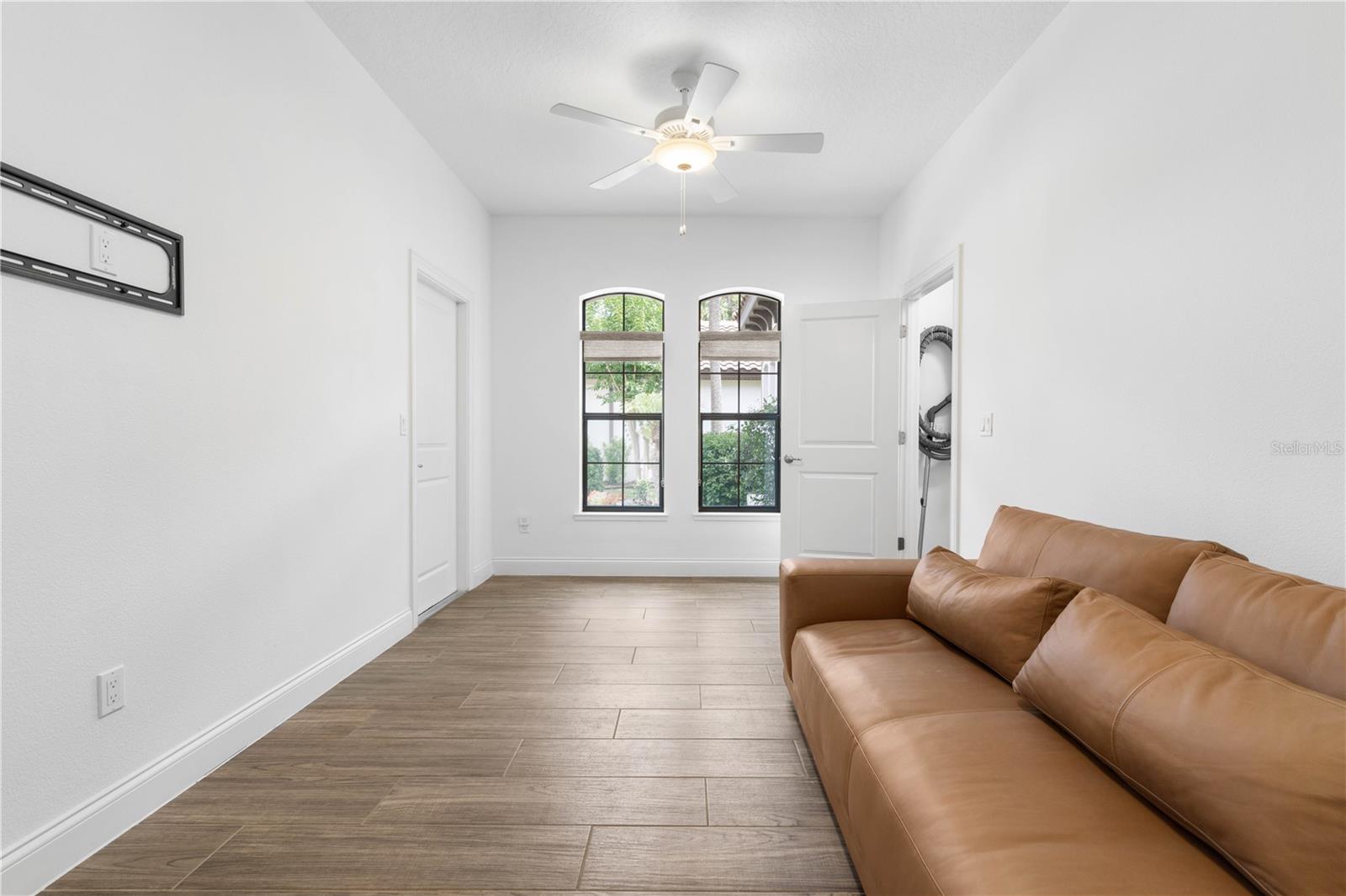 165 S RIVERWALK DR, PALM COAST, FL, 32137