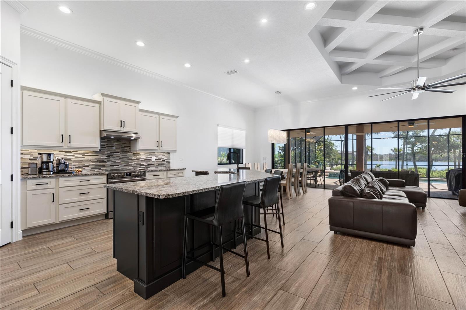 165 S RIVERWALK DR, PALM COAST, FL, 32137
