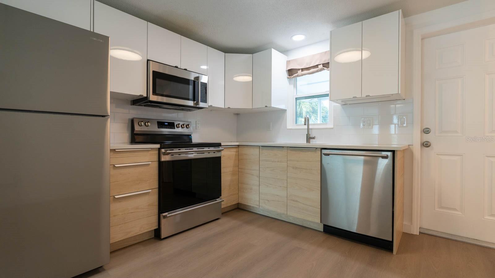 2237 MICHELE DR, SARASOTA, FL, 34231