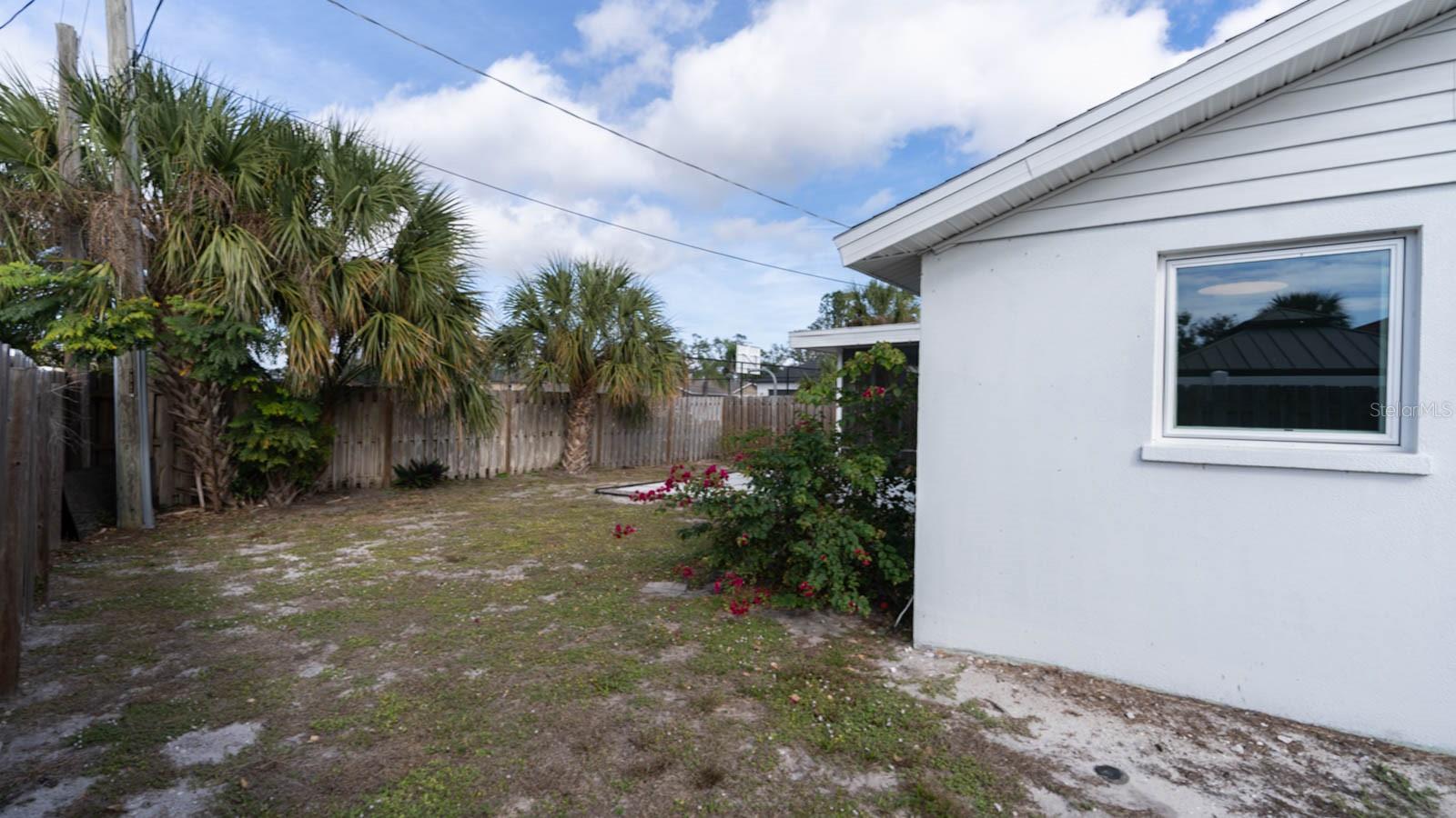 2237 MICHELE DR, SARASOTA, FL, 34231