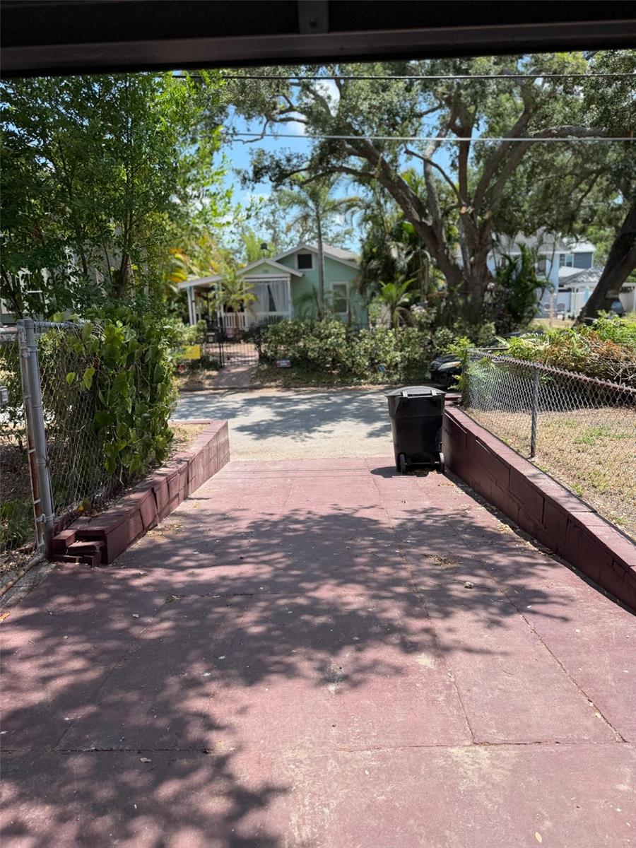 124 20TH AVE N, ST PETERSBURG, FL, 33704