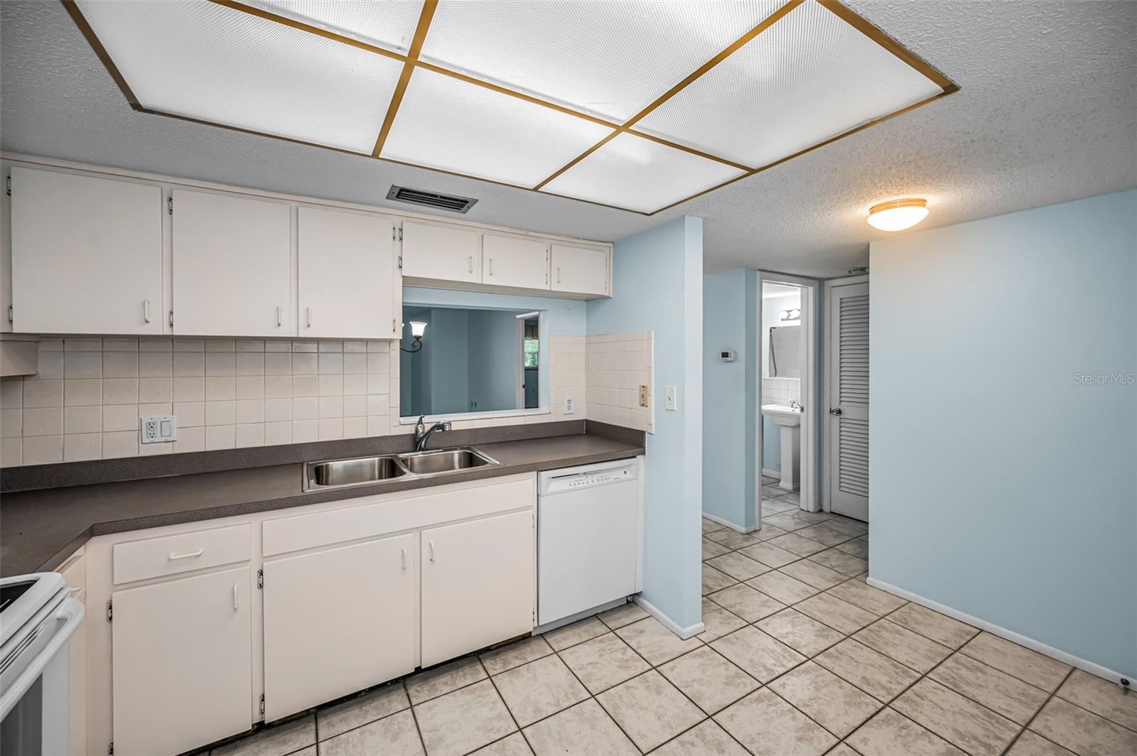 820 PATRICIA AVE #109, DUNEDIN, FL, 34698