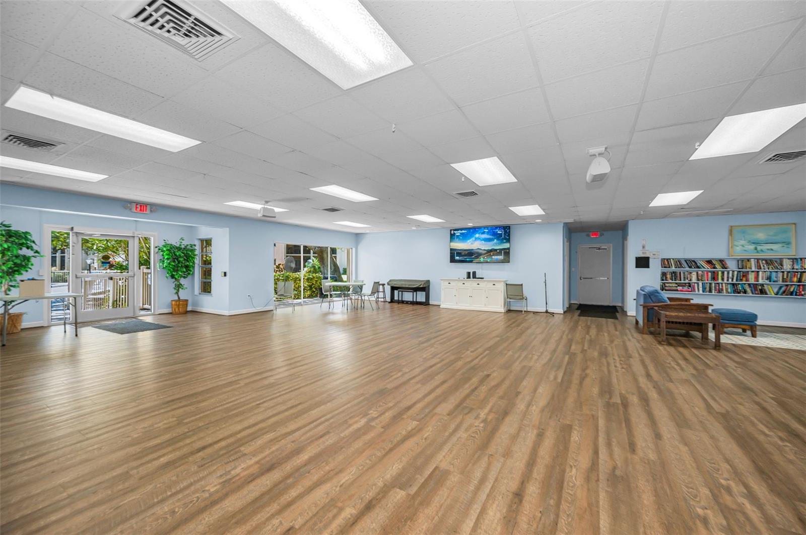 820 PATRICIA AVE #109, DUNEDIN, FL, 34698