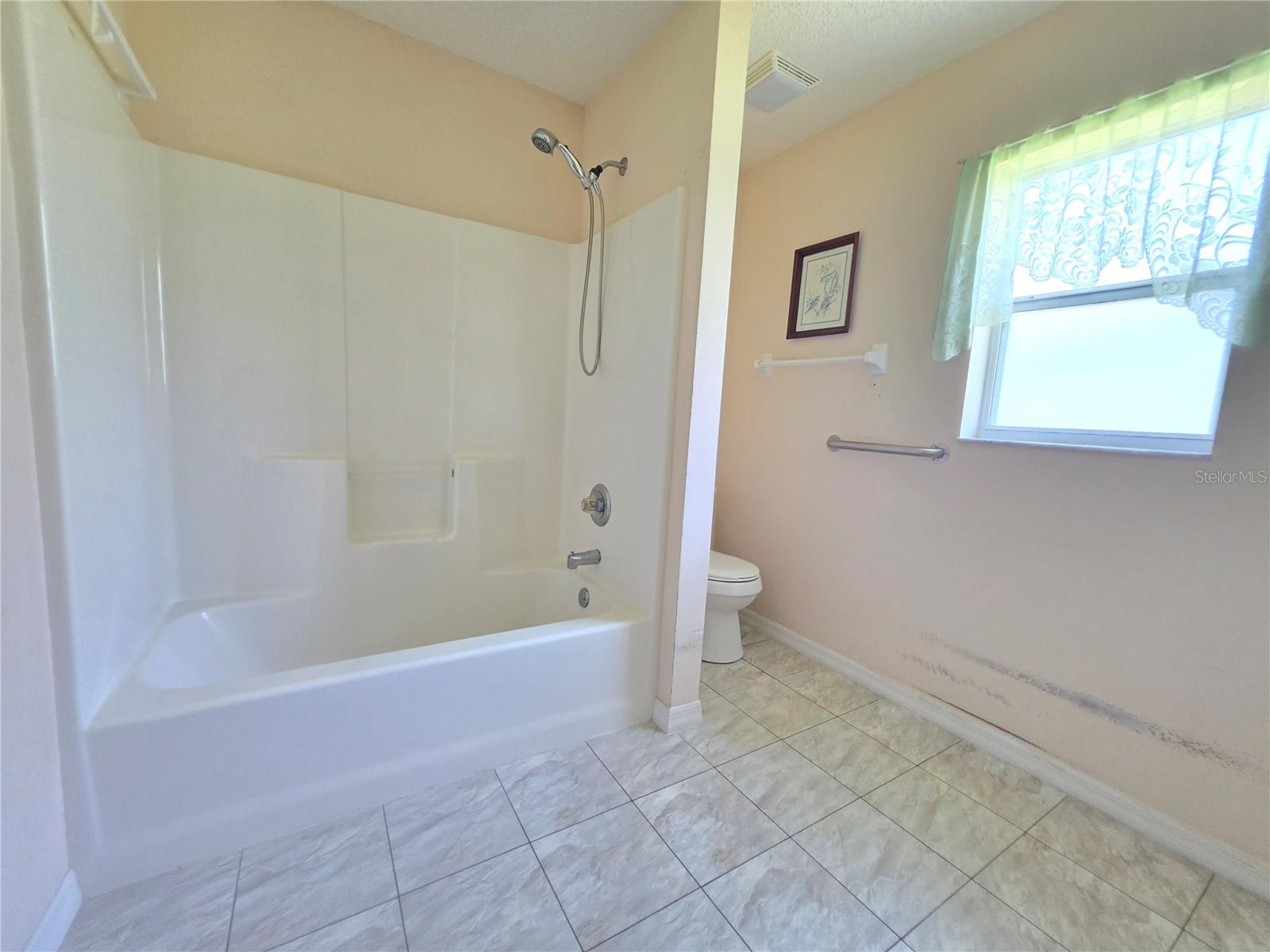 40 PACIFIC DR, PALM COAST, FL, 32164