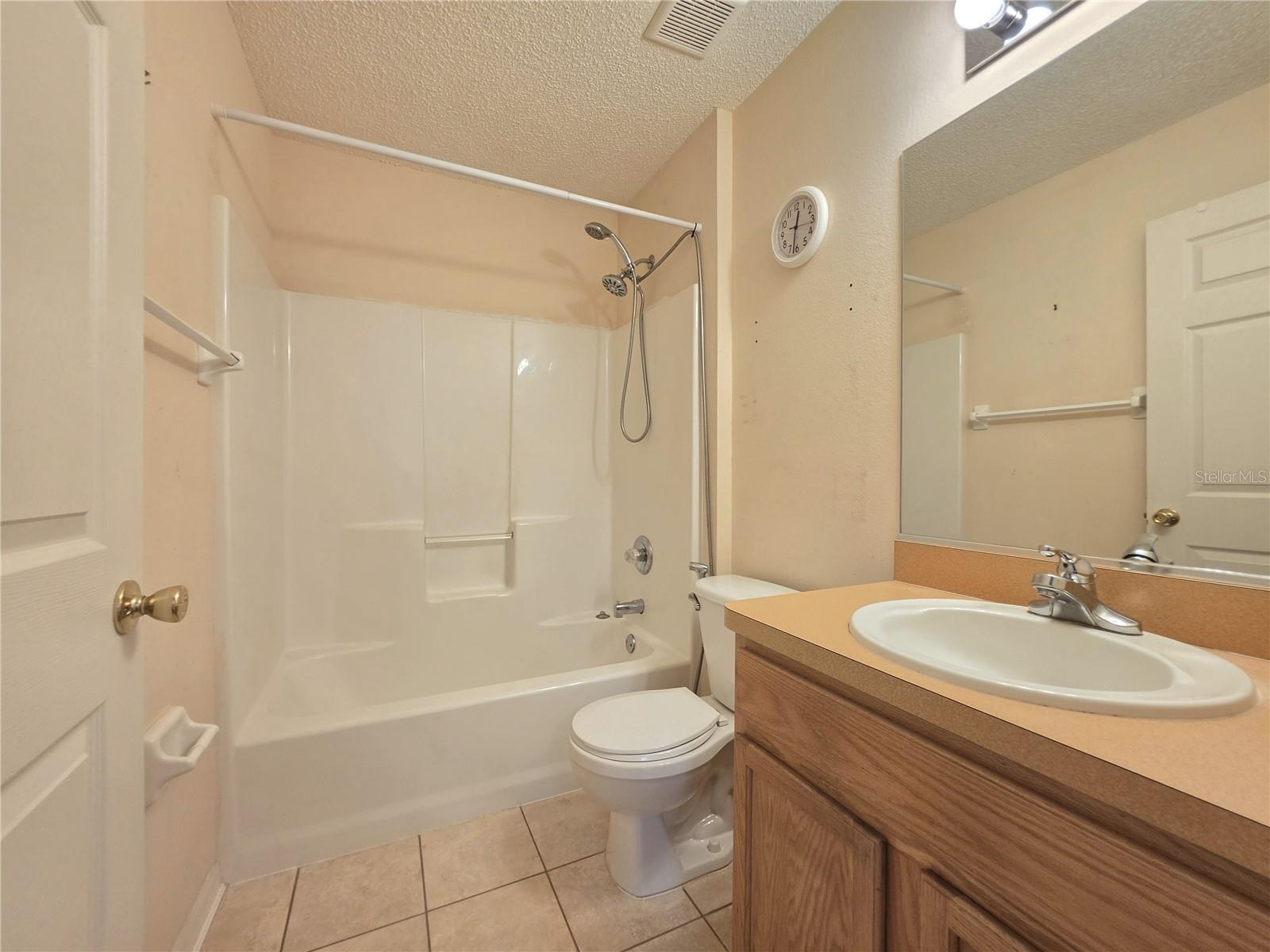 40 PACIFIC DR, PALM COAST, FL, 32164