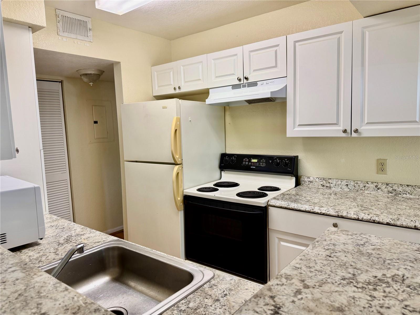 1021 S HIAWASSEE RD #3915, ORLANDO, FL, 32835