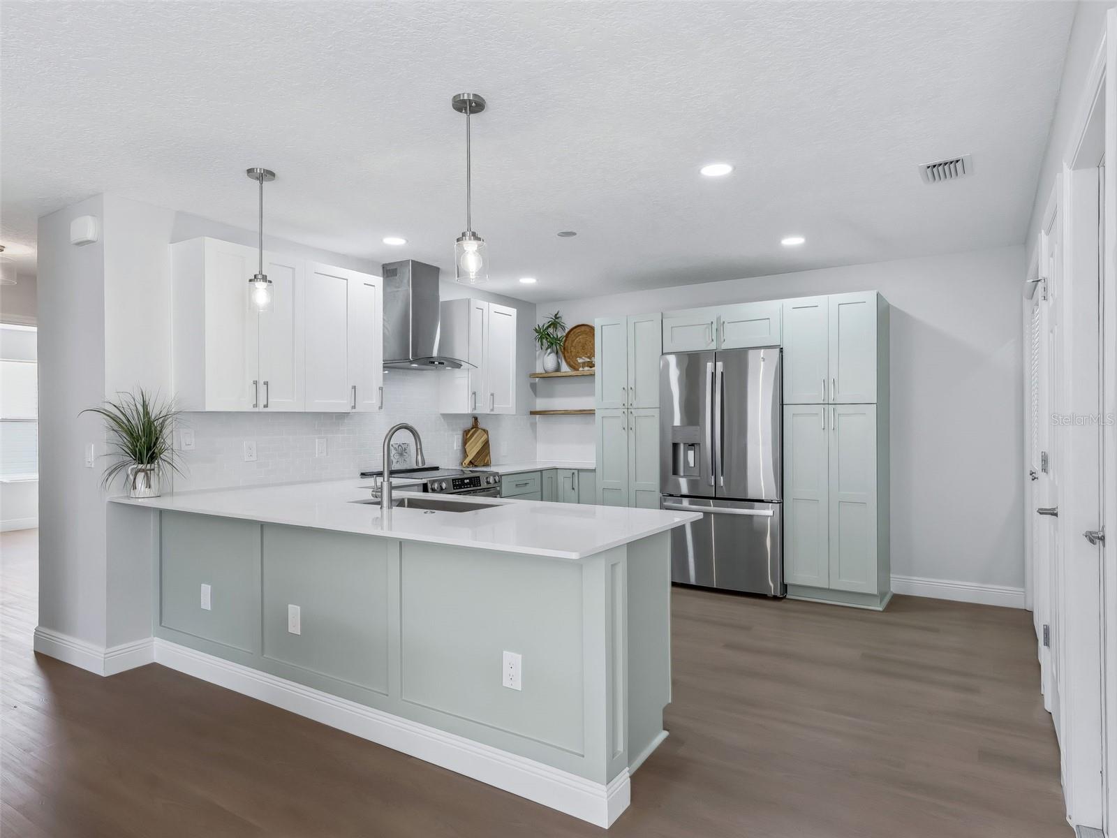 2537 BIRCH AVE, THE VILLAGES, FL, 32162
