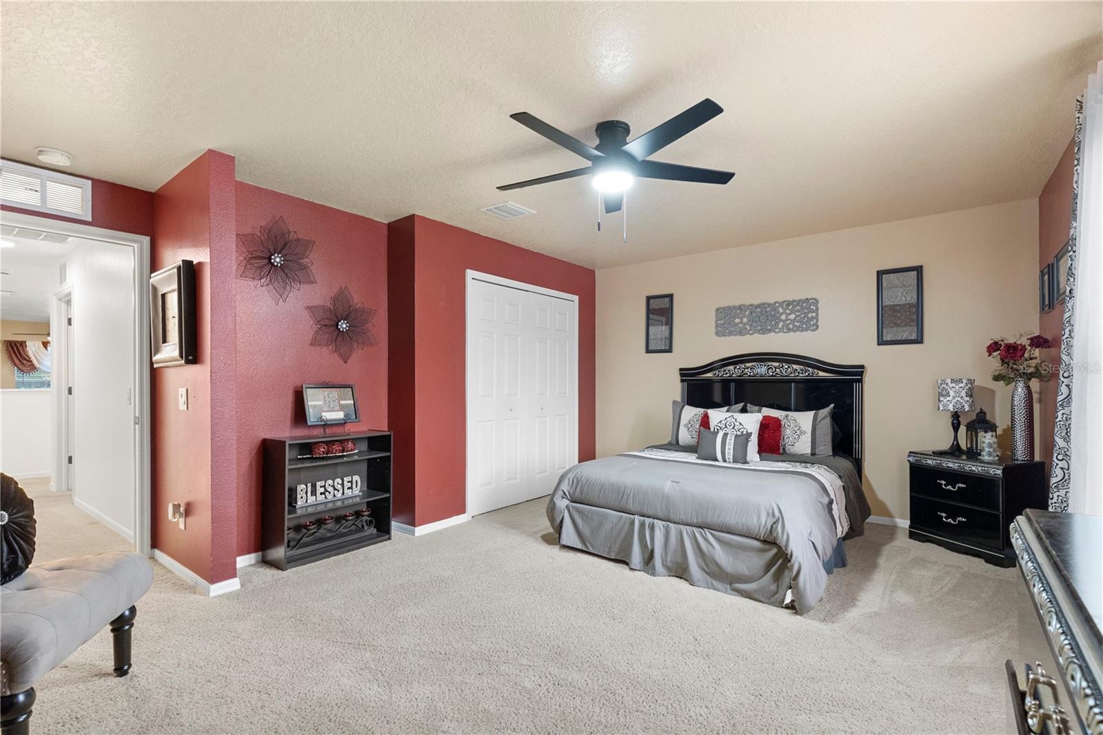 6932 GRAY CATBIRD LOOP, WESLEY CHAPEL, FL, 33545
