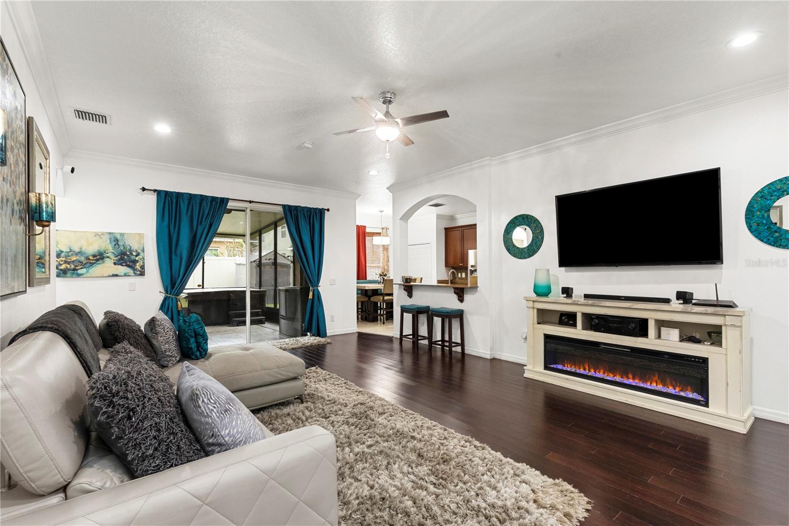 6932 GRAY CATBIRD LOOP, WESLEY CHAPEL, FL, 33545