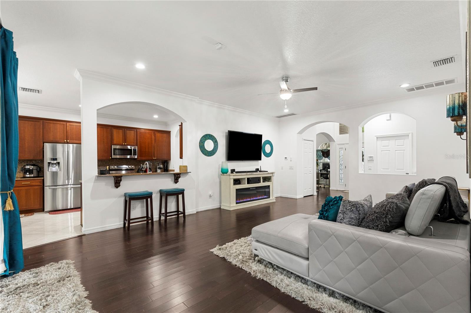 6932 GRAY CATBIRD LOOP, WESLEY CHAPEL, FL, 33545