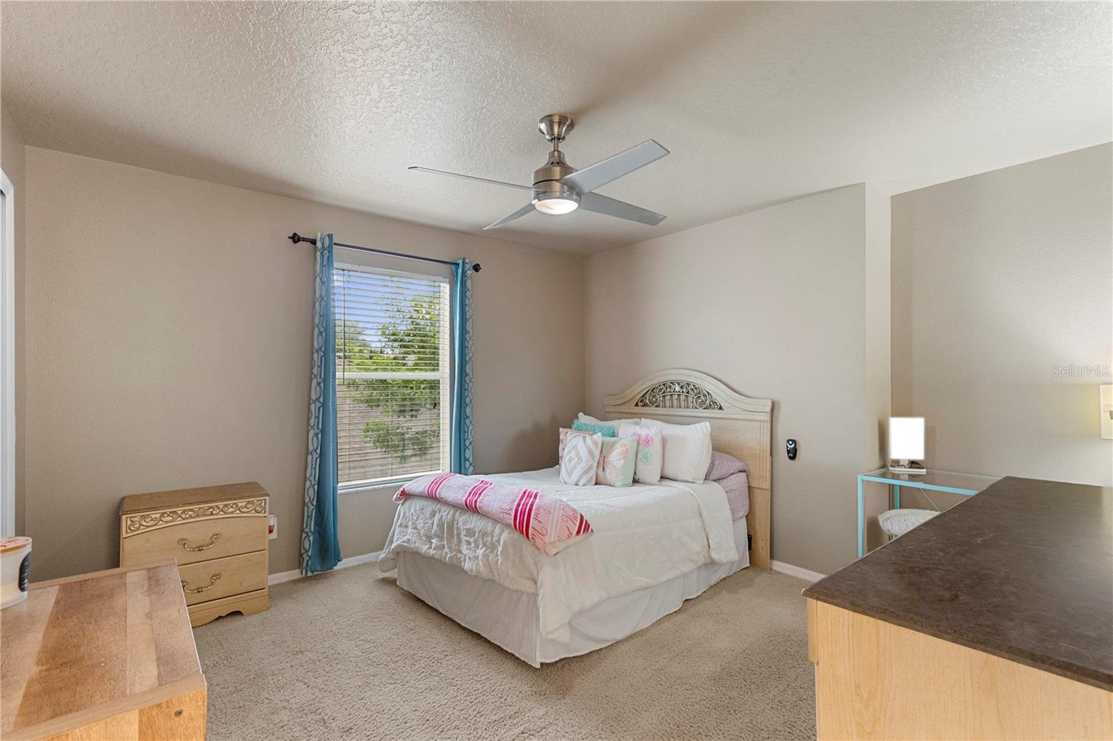 6932 GRAY CATBIRD LOOP, WESLEY CHAPEL, FL, 33545
