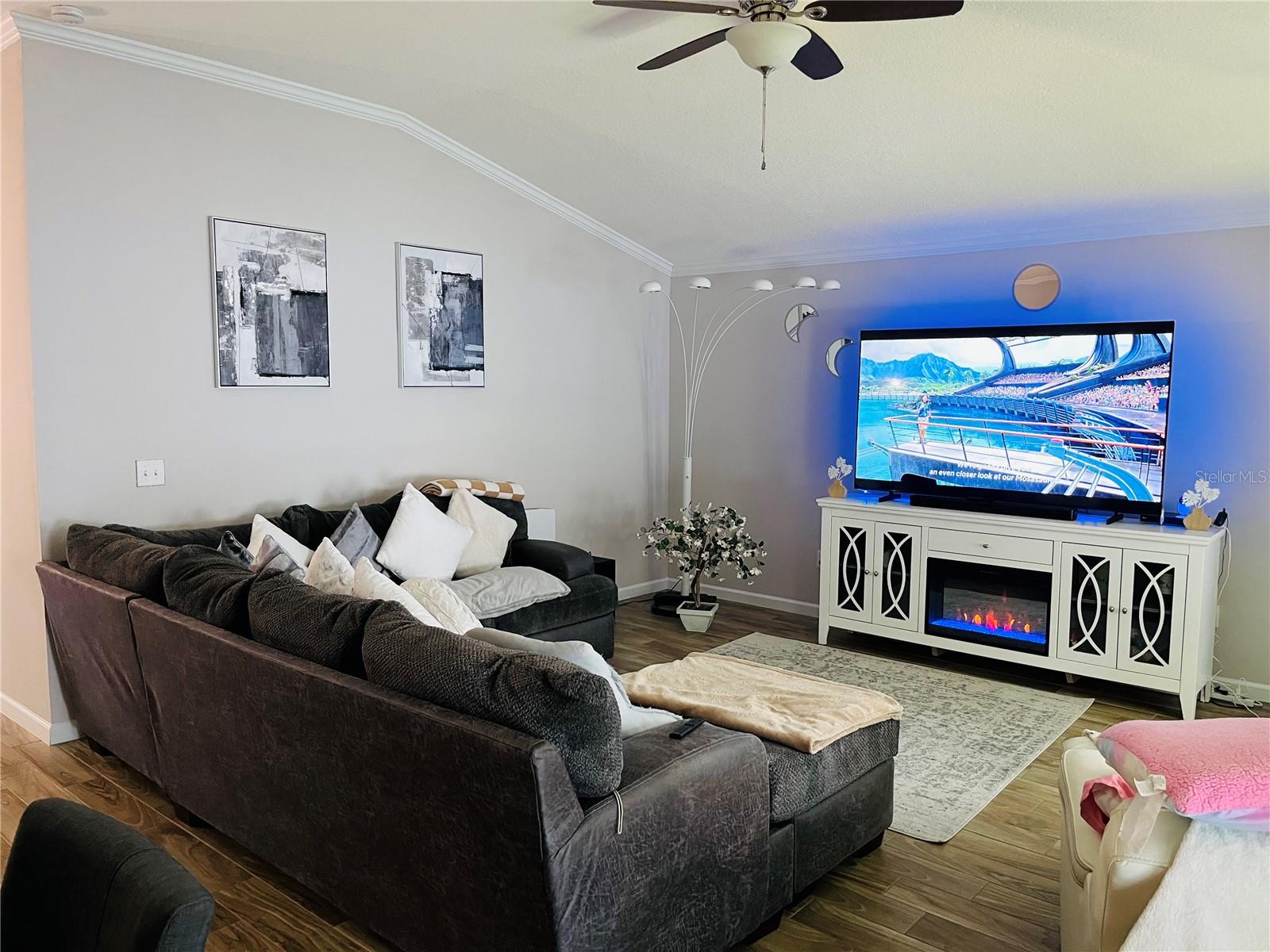 6050 PATRIOTS LANDING LN, JACKSONVILLE, FL, 32244