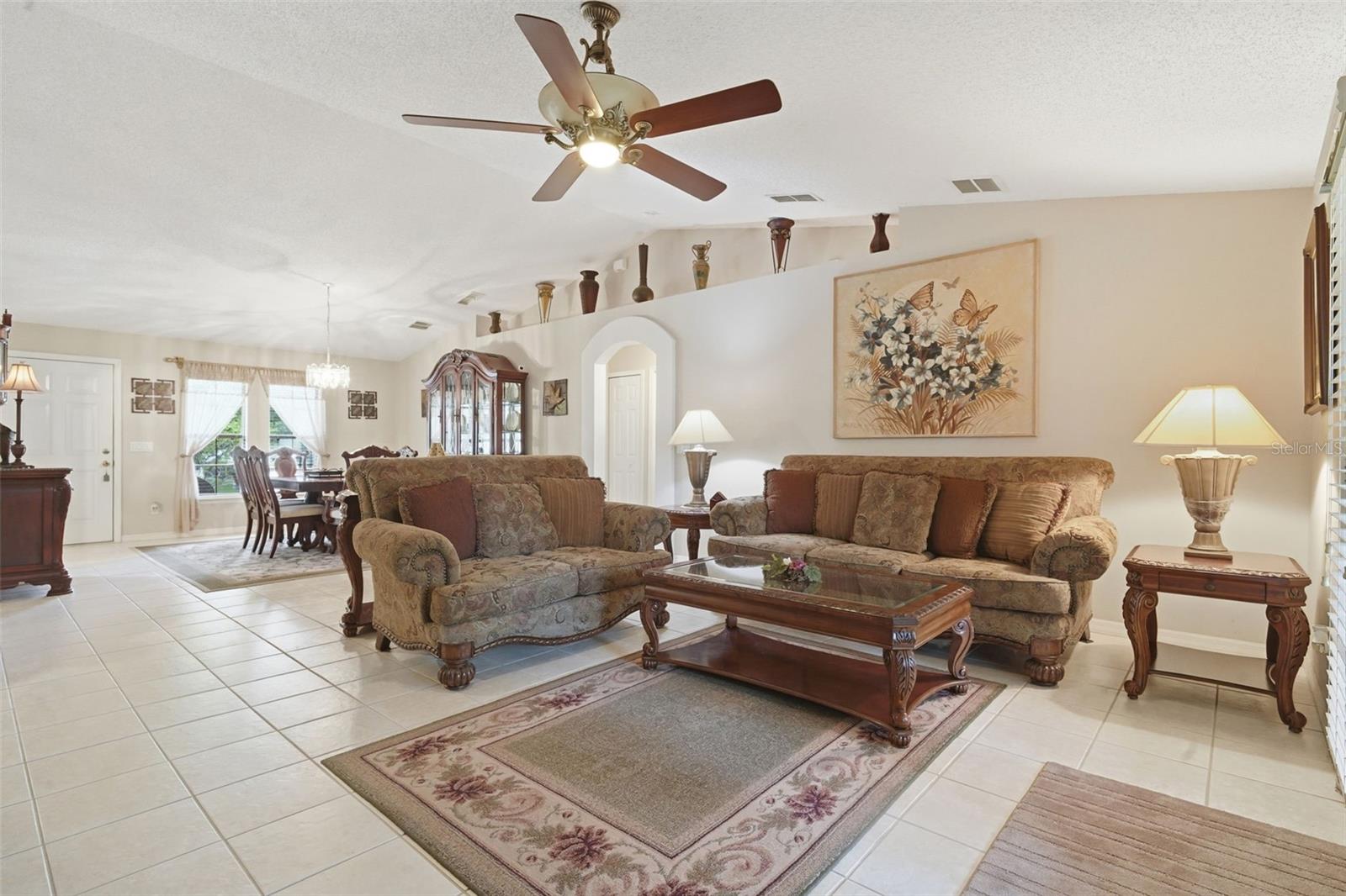 812 BENTON LAKE DR S, DELAND, FL, 32724