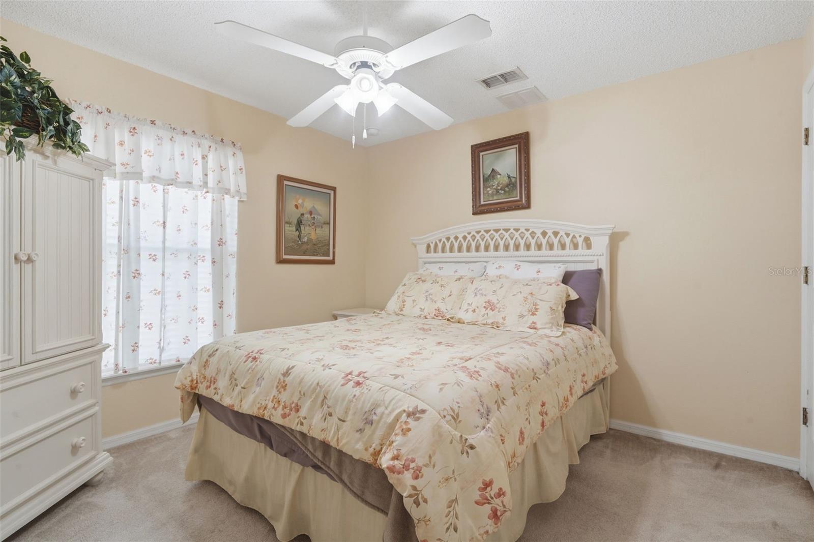 812 BENTON LAKE DR S, DELAND, FL, 32724