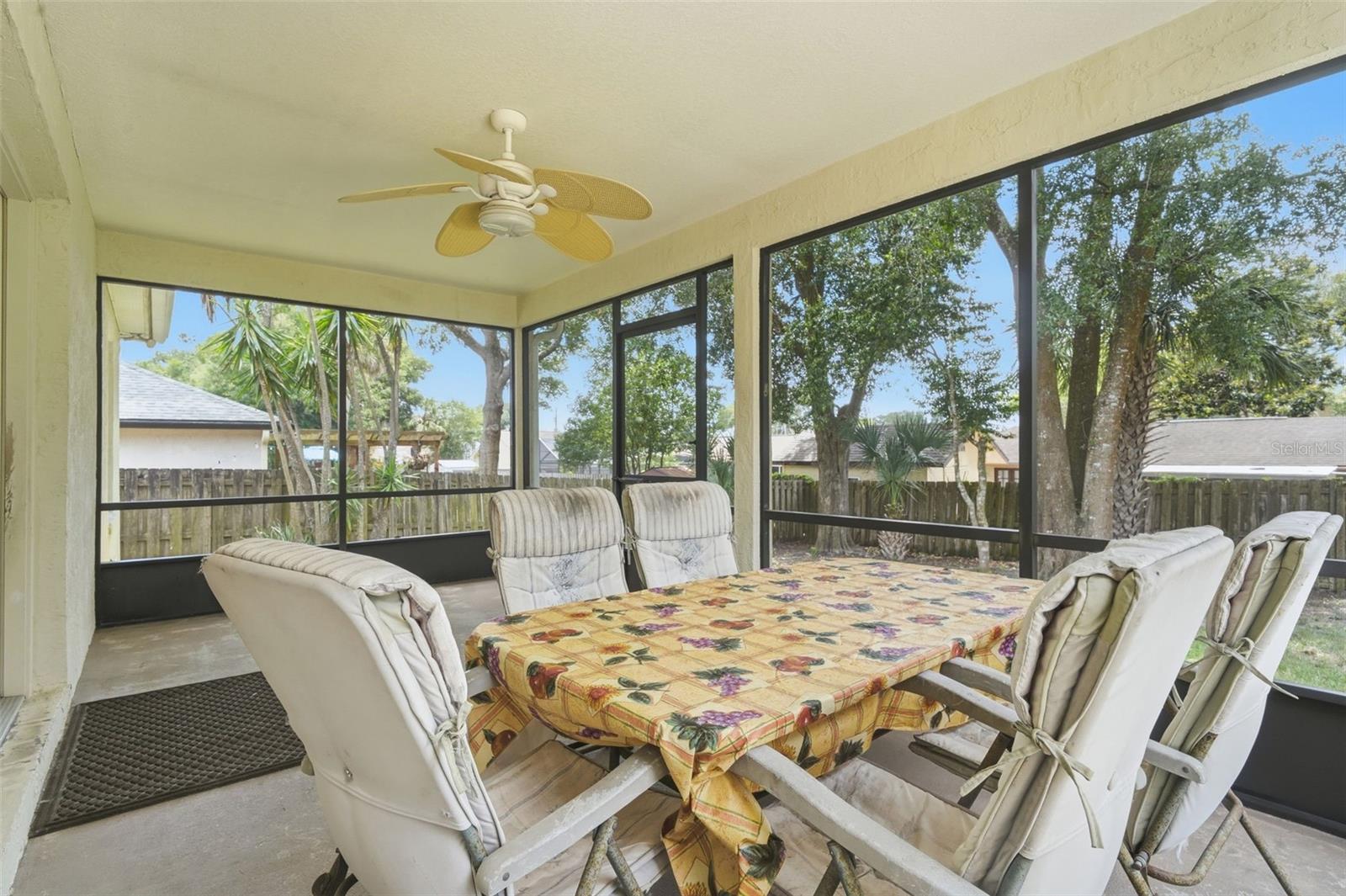 812 BENTON LAKE DR S, DELAND, FL, 32724