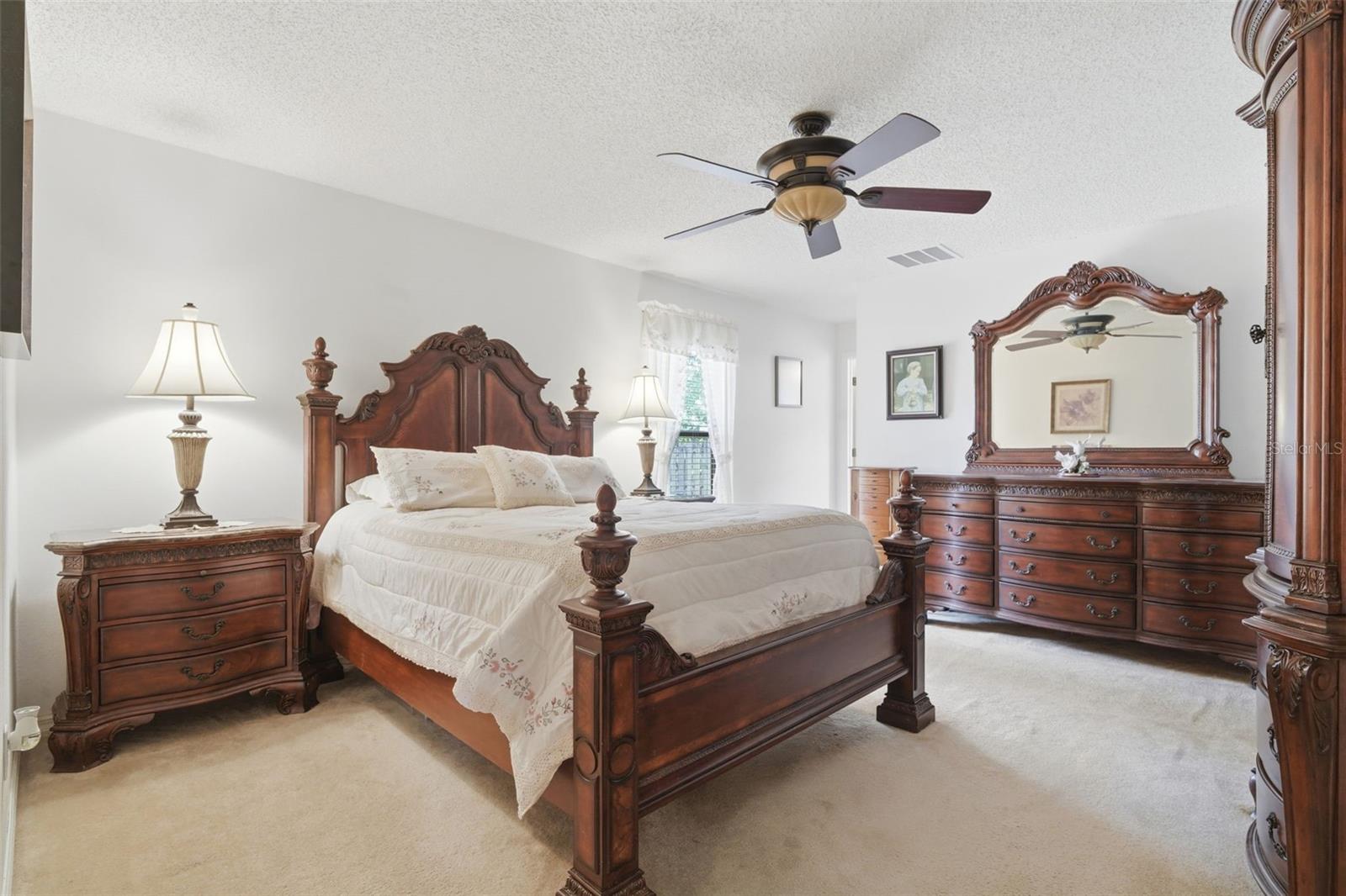 812 BENTON LAKE DR S, DELAND, FL, 32724