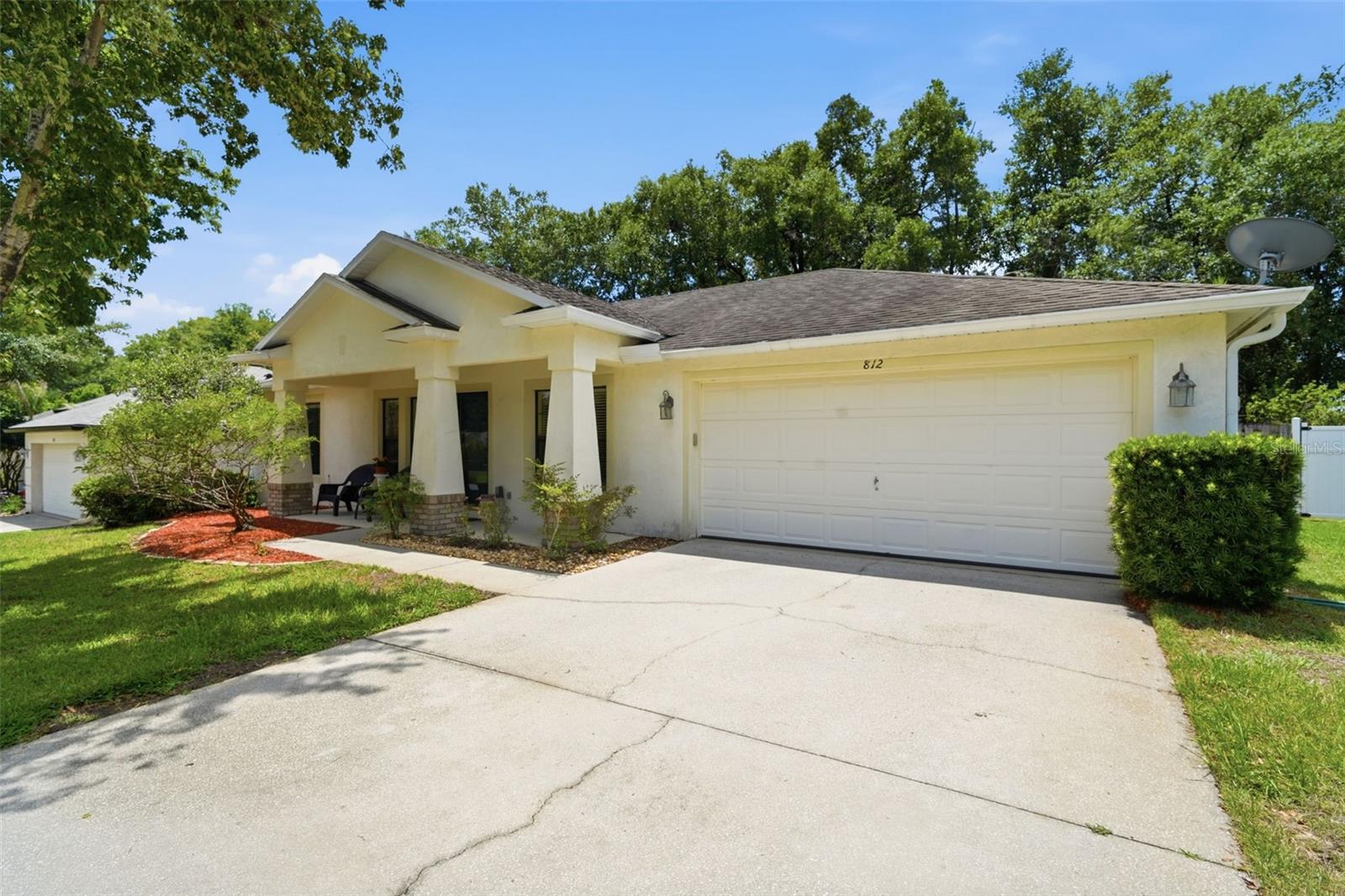 812 BENTON LAKE DR S, DELAND, FL, 32724