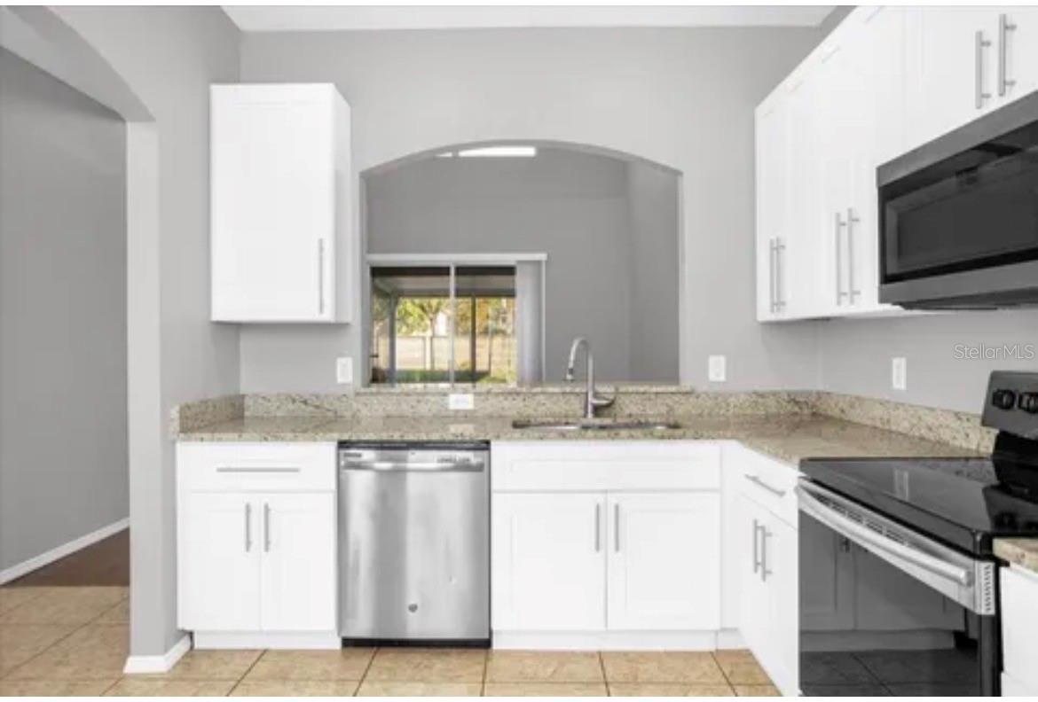 13180 SUMMERTON DR, ORLANDO, FL, 32824