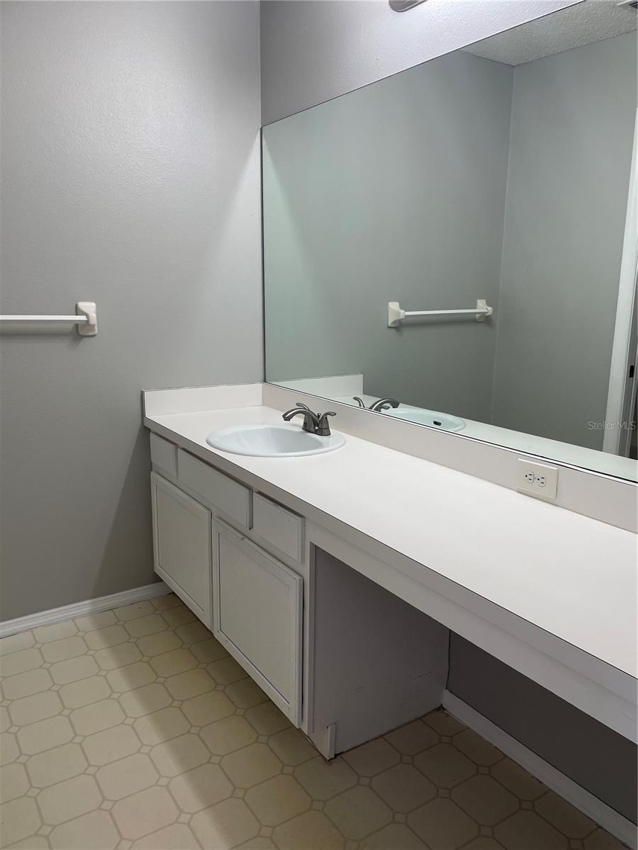 13180 SUMMERTON DR, ORLANDO, FL, 32824