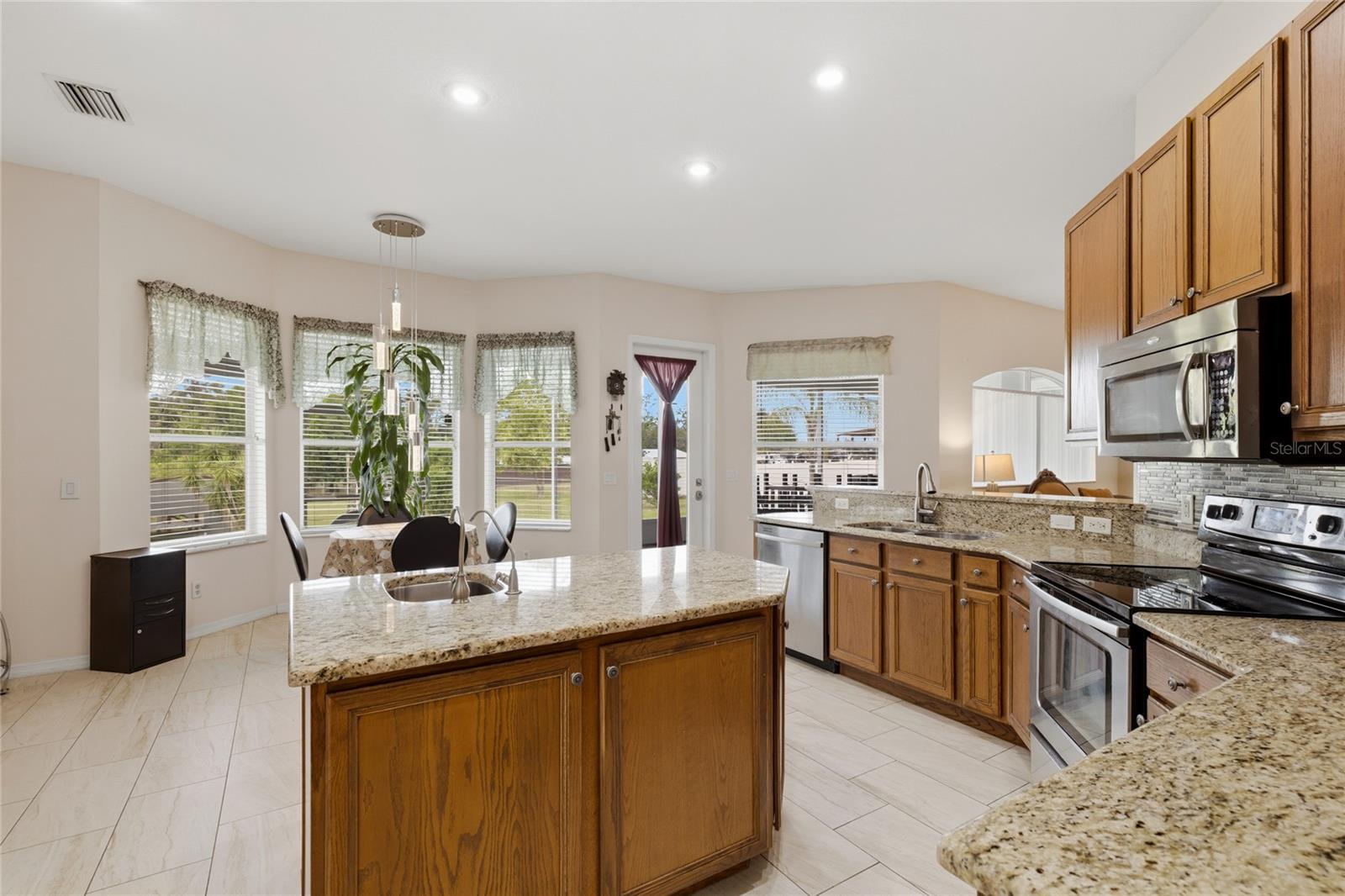 5104 BIG STAND LN, WIMAUMA, FL, 33598