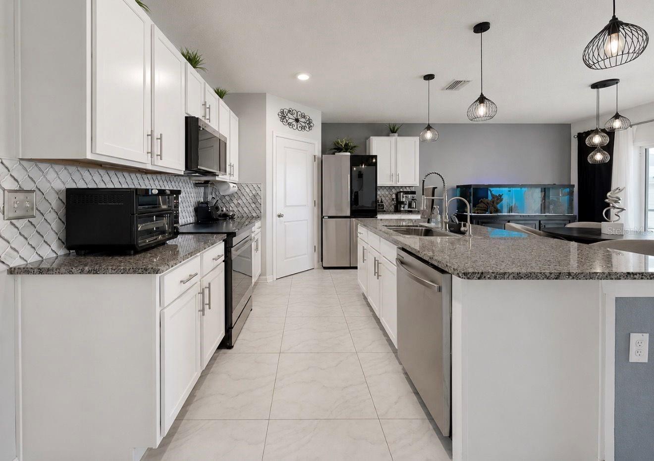 13912 SMILING DAISY PL, RIVERVIEW, FL, 33579