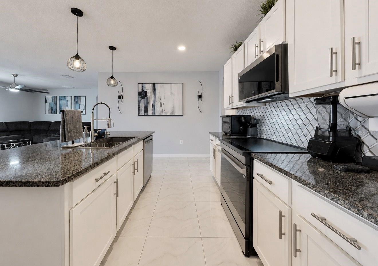 13912 SMILING DAISY PL, RIVERVIEW, FL, 33579