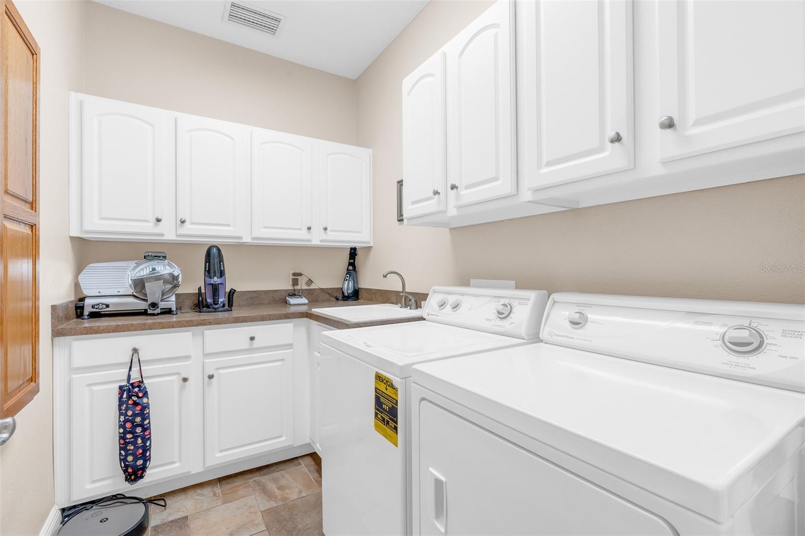 1010 GERYL WAY, DELAND, FL, 32724